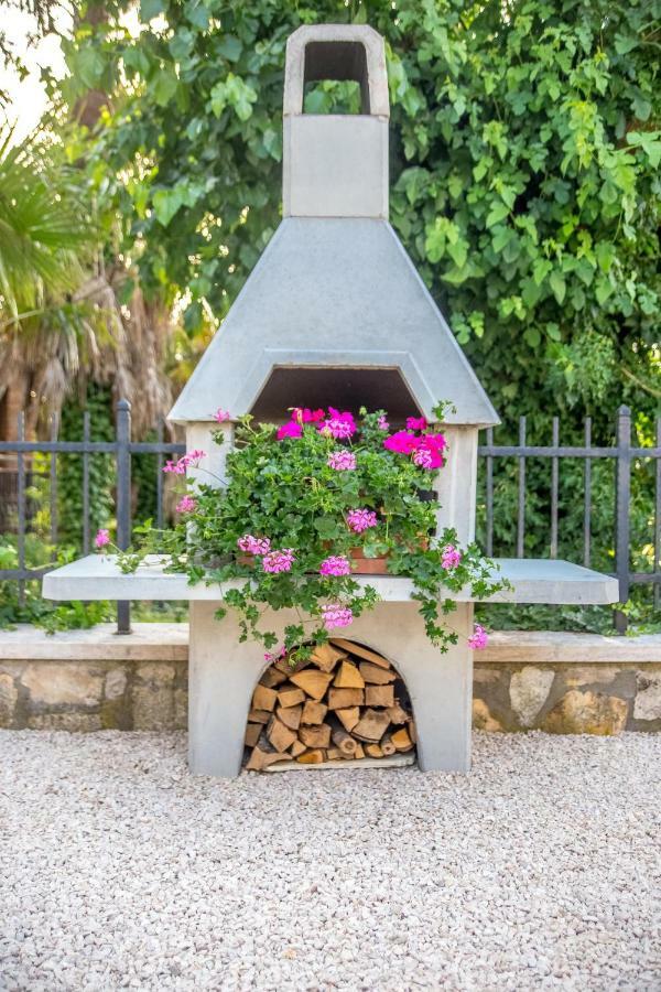 Apartment Li Tar-Vabriga Luaran gambar