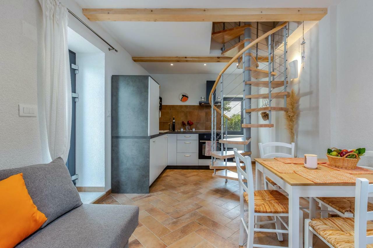 Apartment Li Tar-Vabriga Luaran gambar