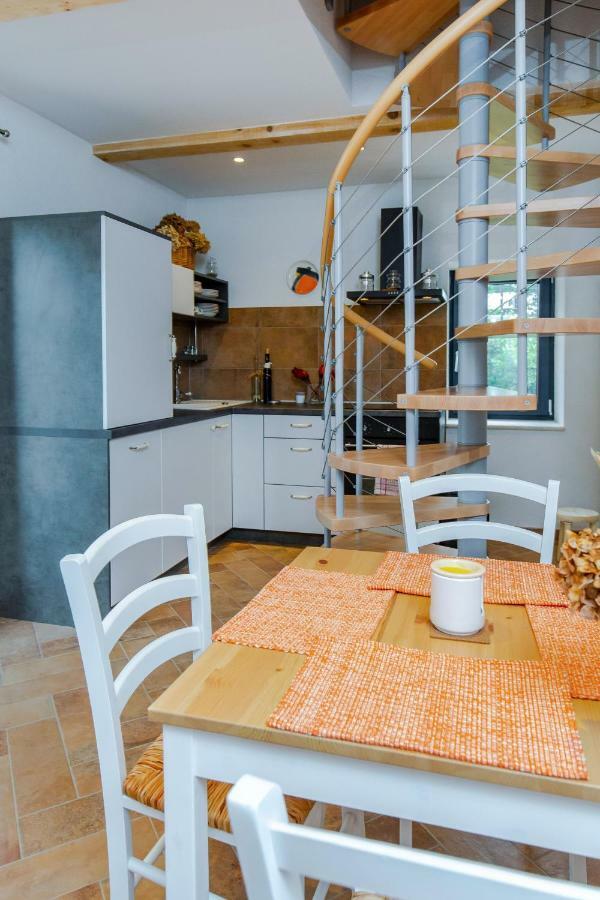 Apartment Li Tar-Vabriga Luaran gambar