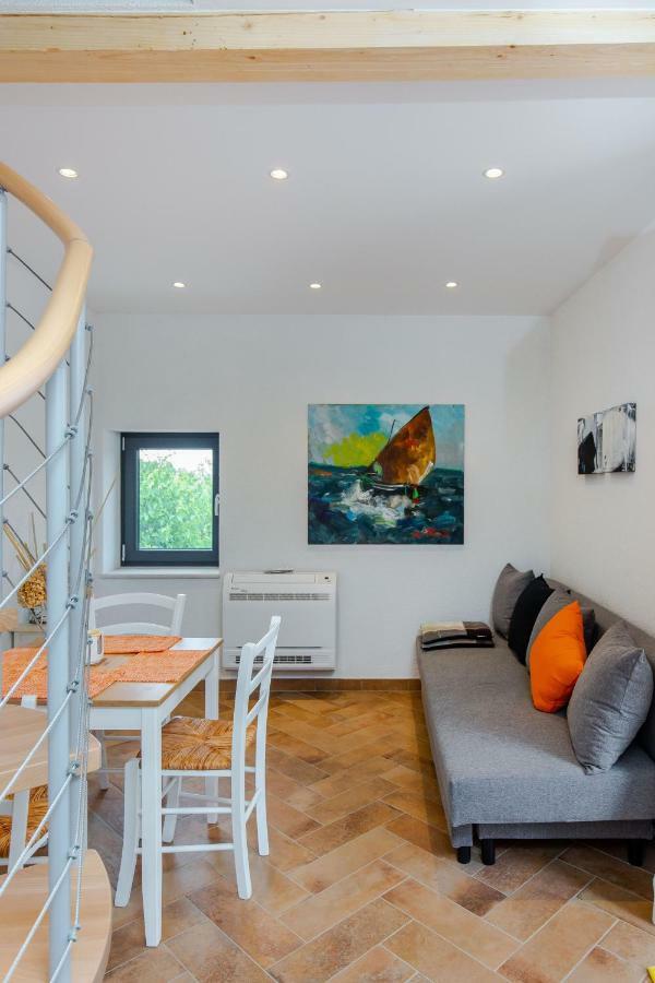 Apartment Li Tar-Vabriga Luaran gambar