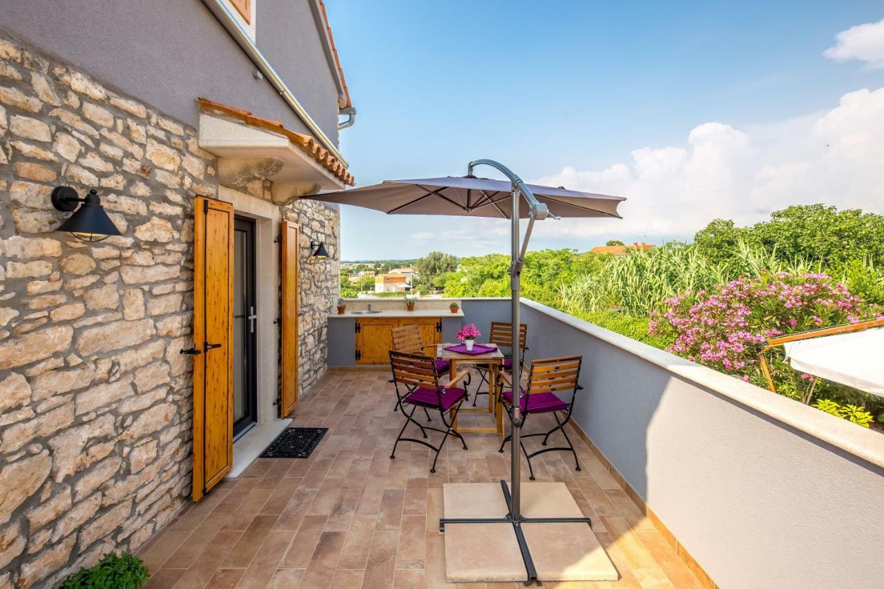 Apartment Li Tar-Vabriga Luaran gambar